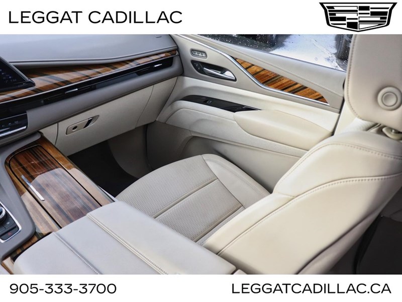 2023 Cadillac Escalade ESV PremiumLuxuryPlatinum | RATESFROM3.99% | NOCLAIMS