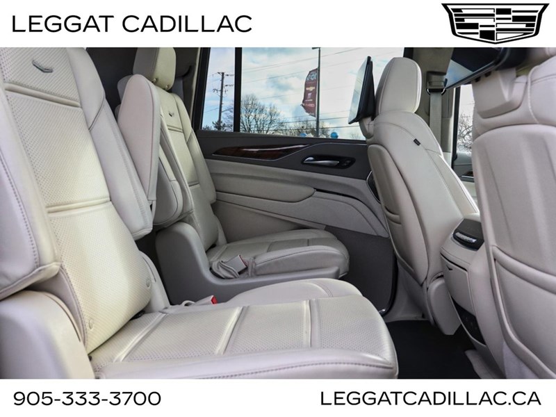 2023 Cadillac Escalade ESV PremiumLuxuryPlatinum | RATESFROM3.99% | NOCLAIMS