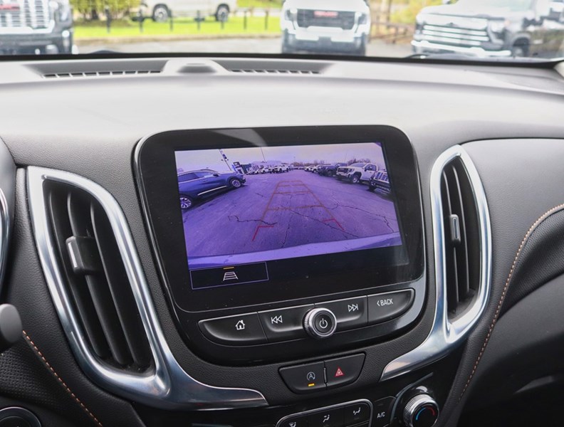 2023 Chevrolet Equinox AWD 4dr Premier