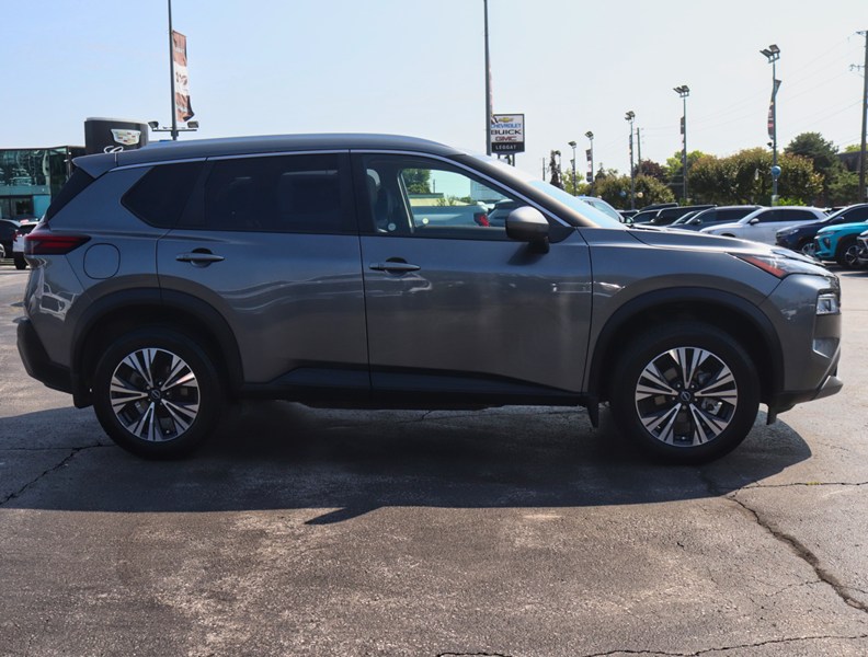 2023 Nissan Rogue AWD SV Moonroof