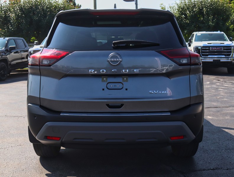2023 Nissan Rogue AWD SV Moonroof