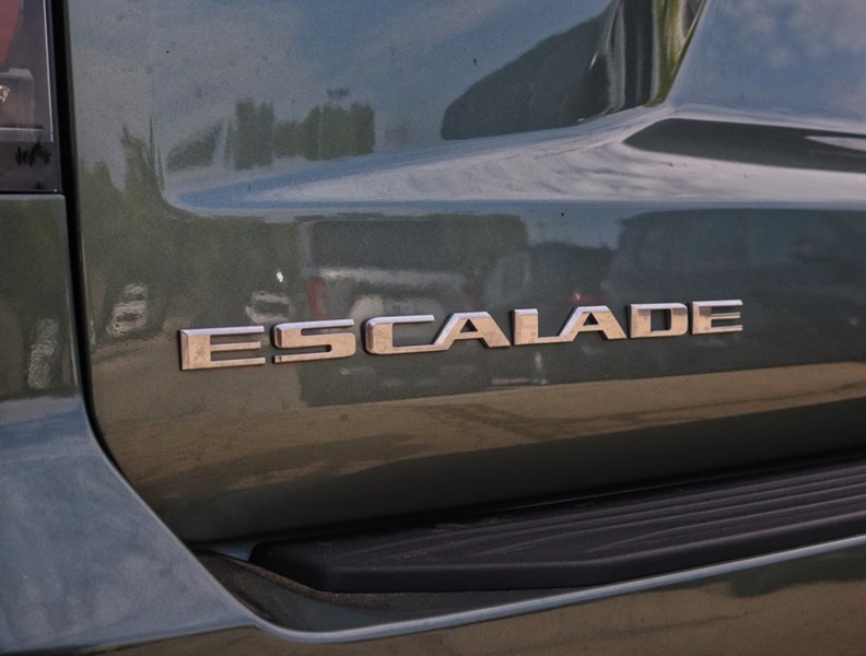 2024 Cadillac Escalade AWD 4dr V-Series