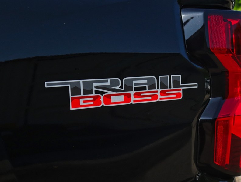 2024 Chevrolet Colorado 4WD Crew Cab Trail Boss