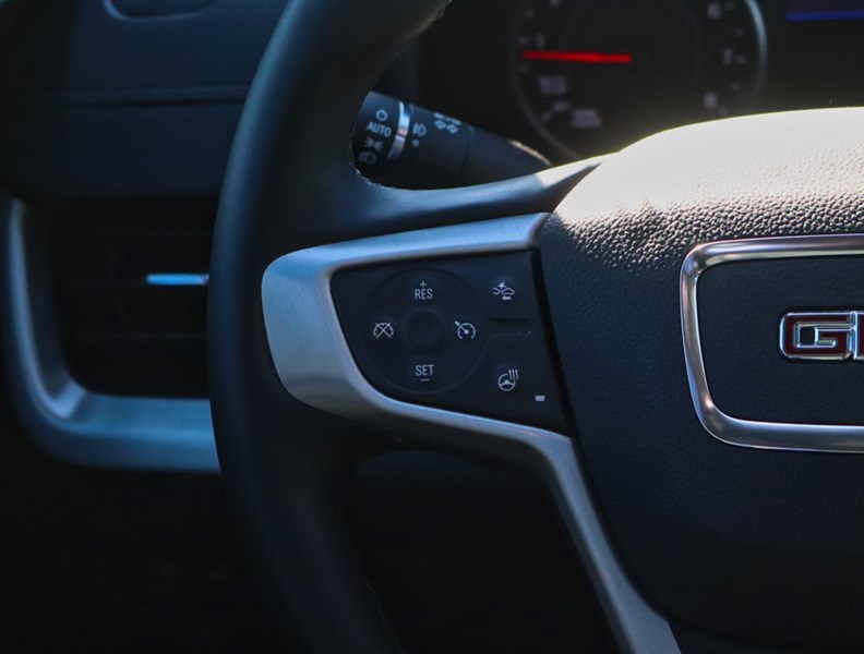2024 GMC Terrain AWD 4dr SLT