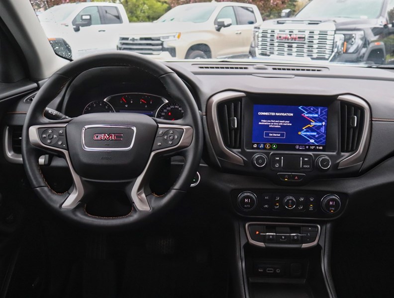 2024 GMC Terrain AWD 4dr AT4