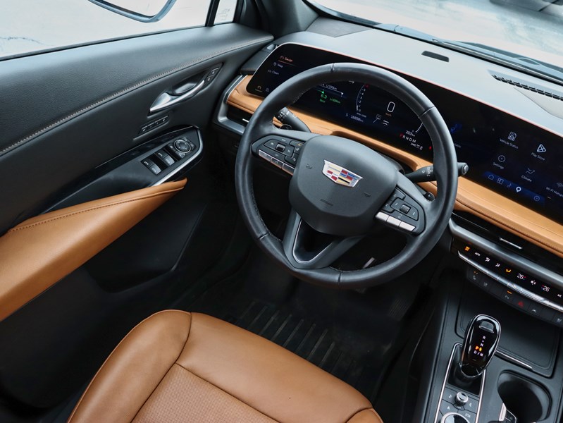 2025 Cadillac XT4 AWD 4dr Premium Luxury