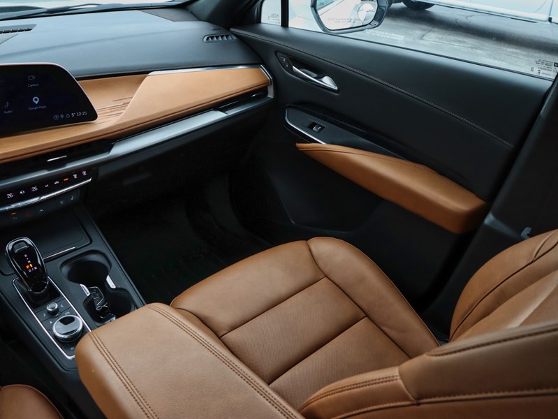 2025 Cadillac XT4 AWD 4dr Premium Luxury