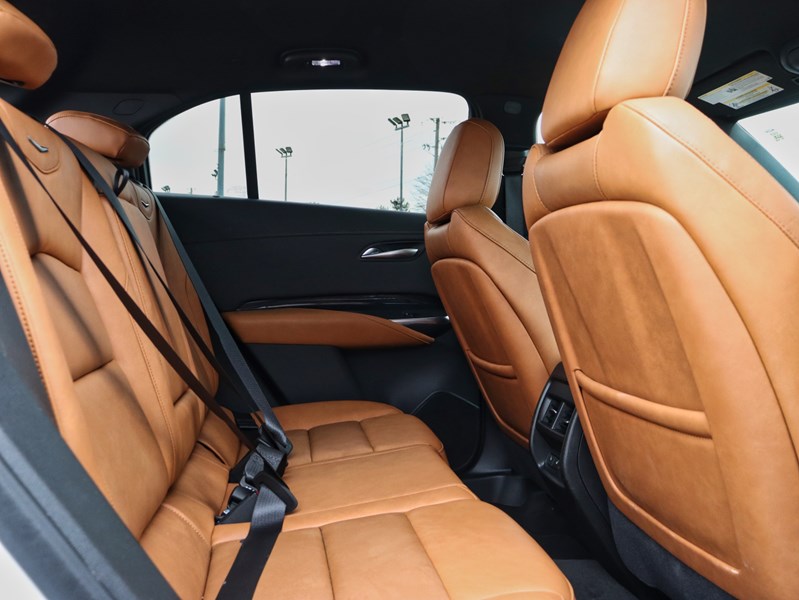 2025 Cadillac XT4 AWD 4dr Premium Luxury