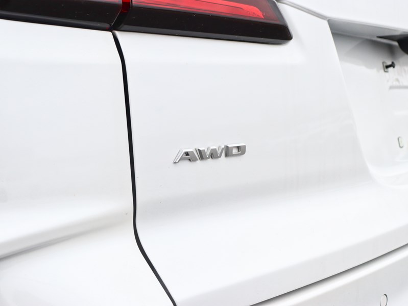 2025 Cadillac XT4 AWD 4dr Premium Luxury