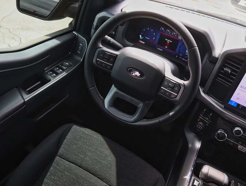 2025 Ford F-150 XLT 4WD SuperCrew 5.5' Box