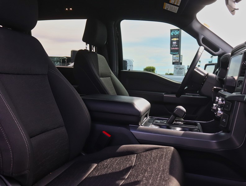 2025 Ford F-150 XLT 4WD SuperCrew 5.5' Box