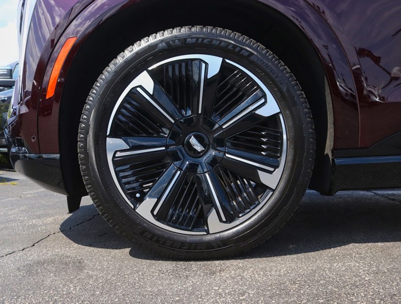 2026 Cadillac Escalade IQ AWD 4dr Premium Sport
