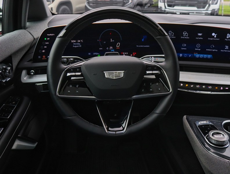 2026 Cadillac OPTIQ 4dr Sport