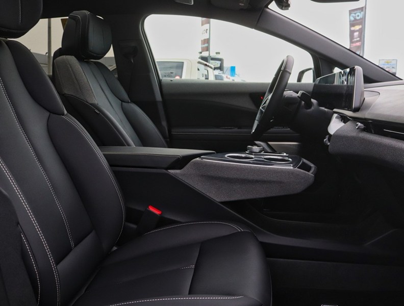 2026 Cadillac OPTIQ 4dr Sport