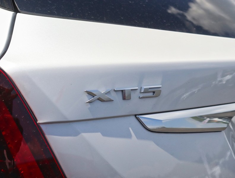 2026 Cadillac XT5 FWD 4dr Luxury