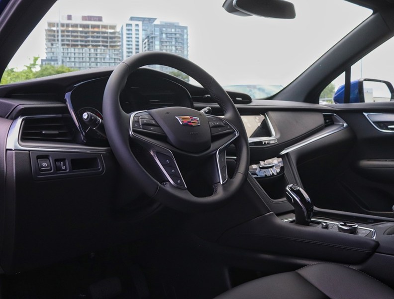 2026 Cadillac XT5 AWD 4dr Luxury