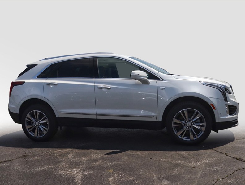 2026 Cadillac XT5 AWD 4dr Premium Luxury