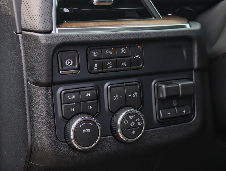 2026 Chevrolet Tahoe 4WD 4dr High Country