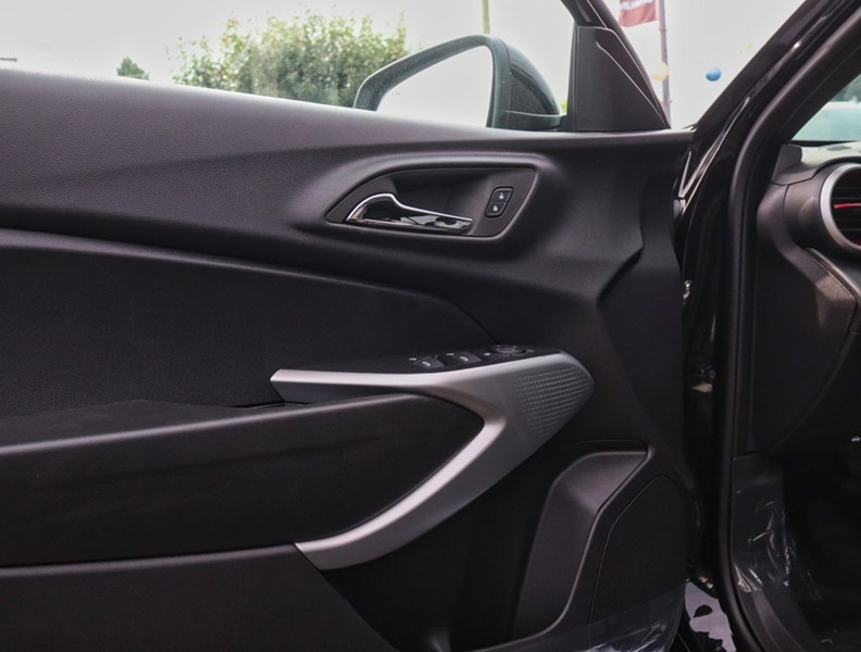 2026 Chevrolet Trax FWD 4dr 1RS