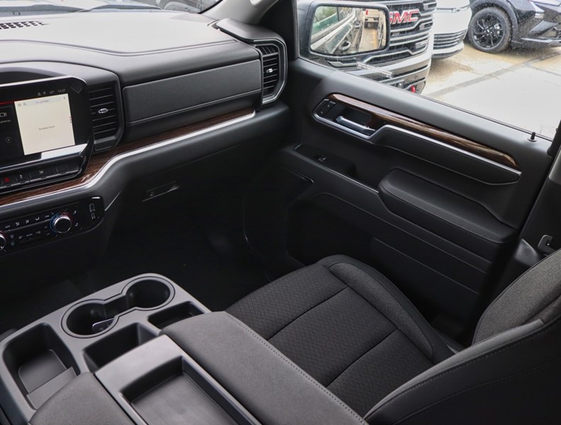 2026 GMC Sierra 1500 4WD Crew Cab 147