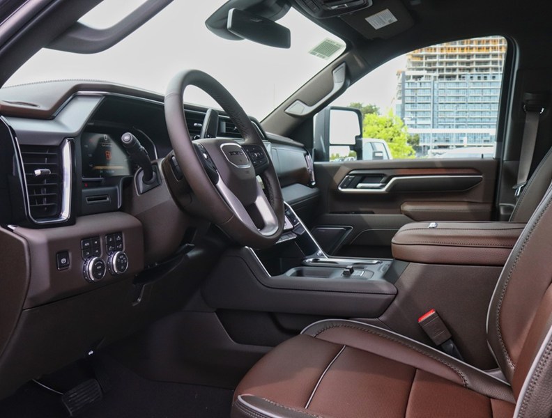2026 GMC Sierra 2500HD 4WD Crew Cab 172
