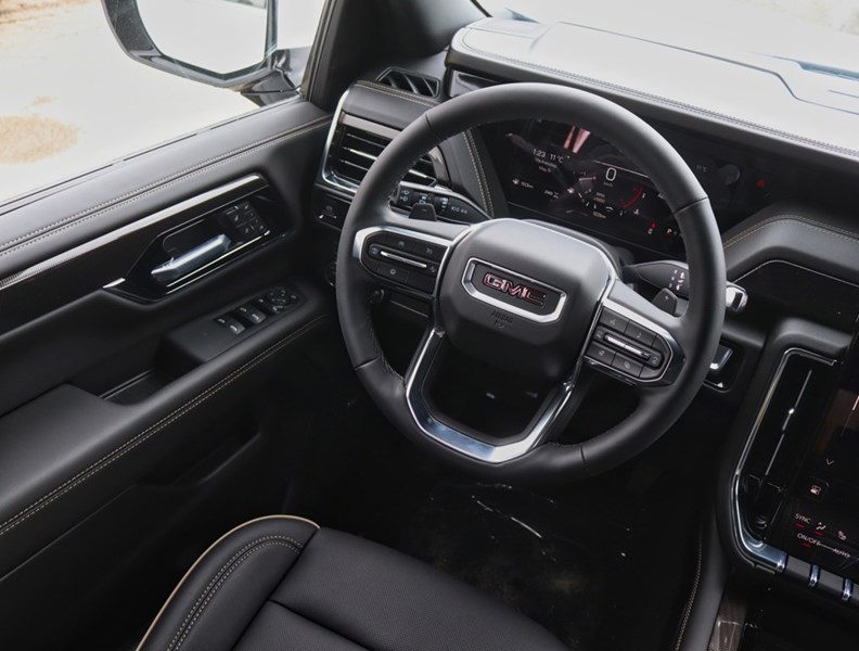2026 GMC Yukon 4WD 4dr Elevation