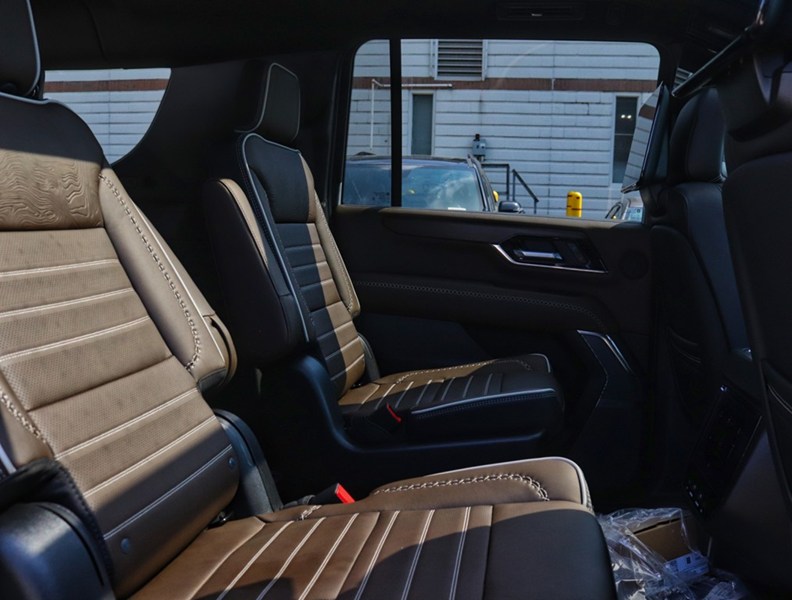 2026 GMC Yukon XL 4WD 4dr Denali Ultimate