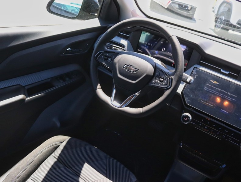 2027 Chevrolet Bolt FWD 4dr LT