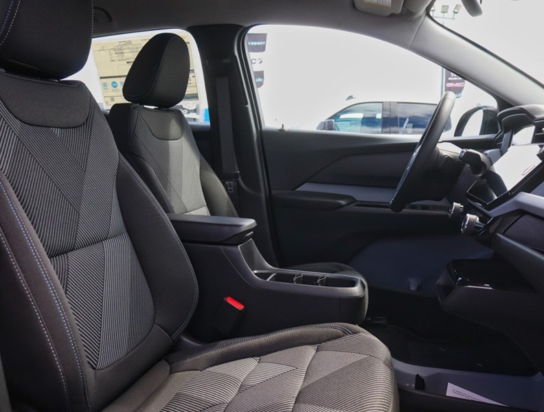 2027 Chevrolet Bolt FWD 4dr LT