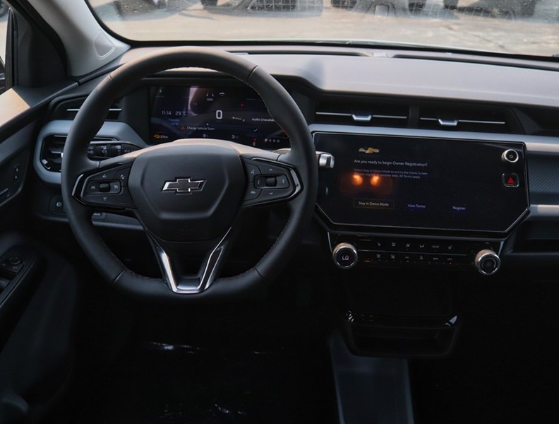 2027 Chevrolet Bolt FWD 4dr LT