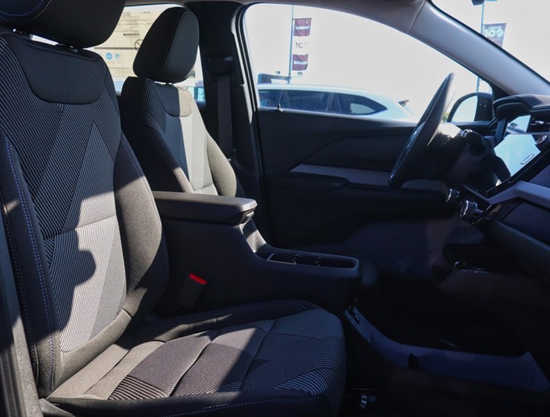 2027 Chevrolet Bolt FWD 4dr LT