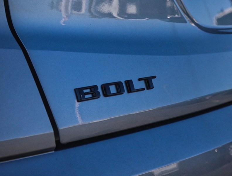 2027 Chevrolet Bolt FWD 4dr LT