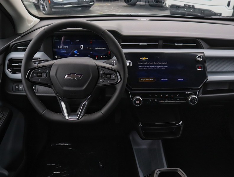 2027 Chevrolet Bolt FWD 4dr LT