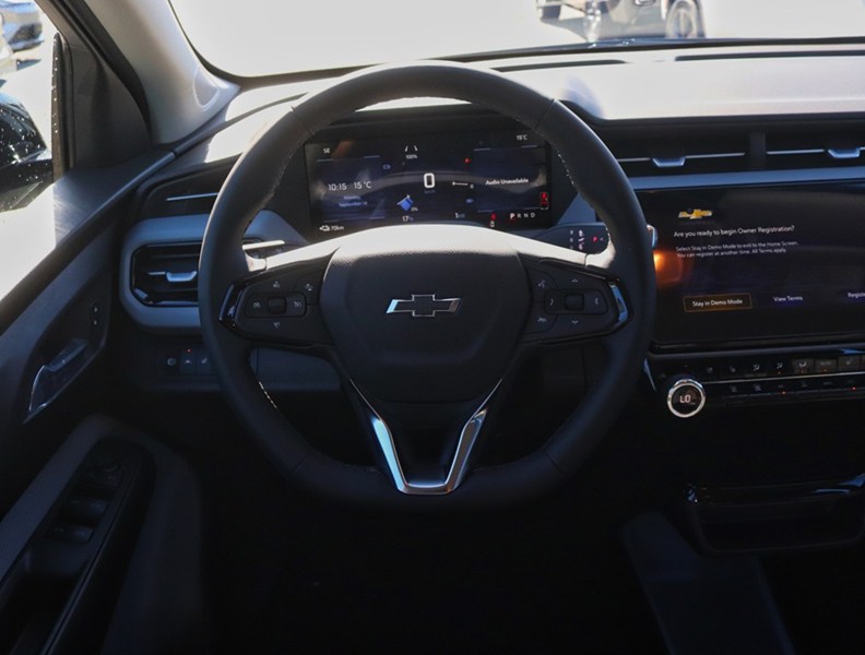 2027 Chevrolet Bolt FWD 4dr LT