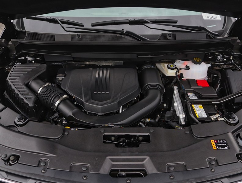 2027 Chevrolet Traverse AWD 4dr LT