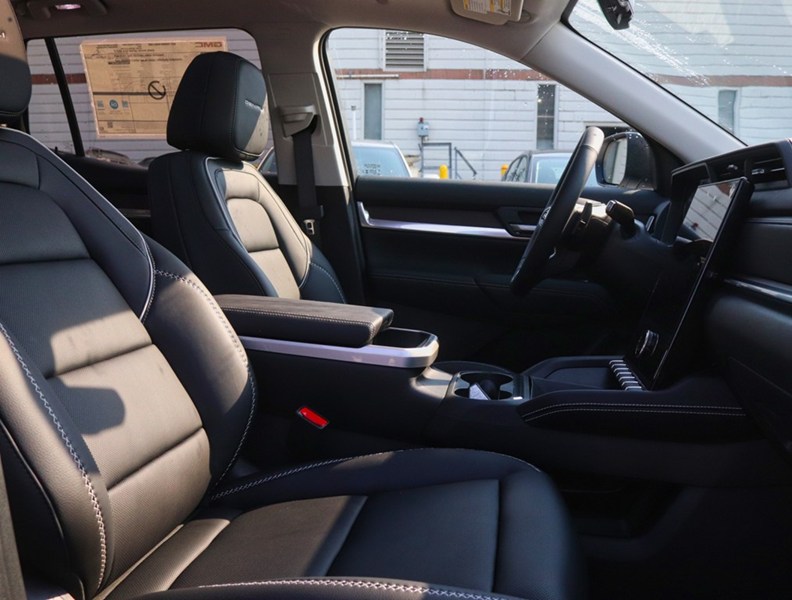 2027 GMC Terrain AWD 4dr Denali