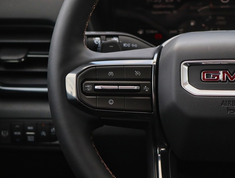 2027 GMC Terrain AWD 4dr AT4