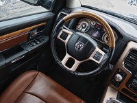 2016 RAM 1500 Laramie Longhorn | 4X4 | 3.0L | ROOF | NAV | 20s