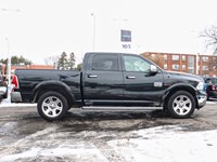 2016 RAM 1500 Laramie Longhorn | 4X4 | 3.0L | ROOF | NAV | 20s