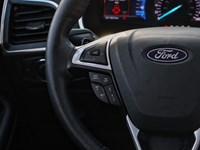 2017 Ford Edge Titanium | AWD | 3.5L | ROOF | NAV | ADPTV CRUISE