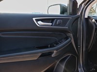 2017 Ford Edge Titanium | AWD | 3.5L | ROOF | NAV | ADPTV CRUISE