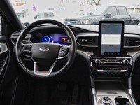 2022 Ford Explorer Platinum | 4WD | 3.0L | TECH PKG | ROOF | NAV |21s