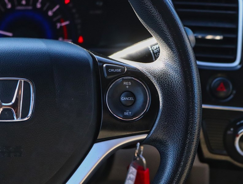 2013 Honda Civic LX | AUTO | HTD SEATS | CRUISE | LOW KMS
