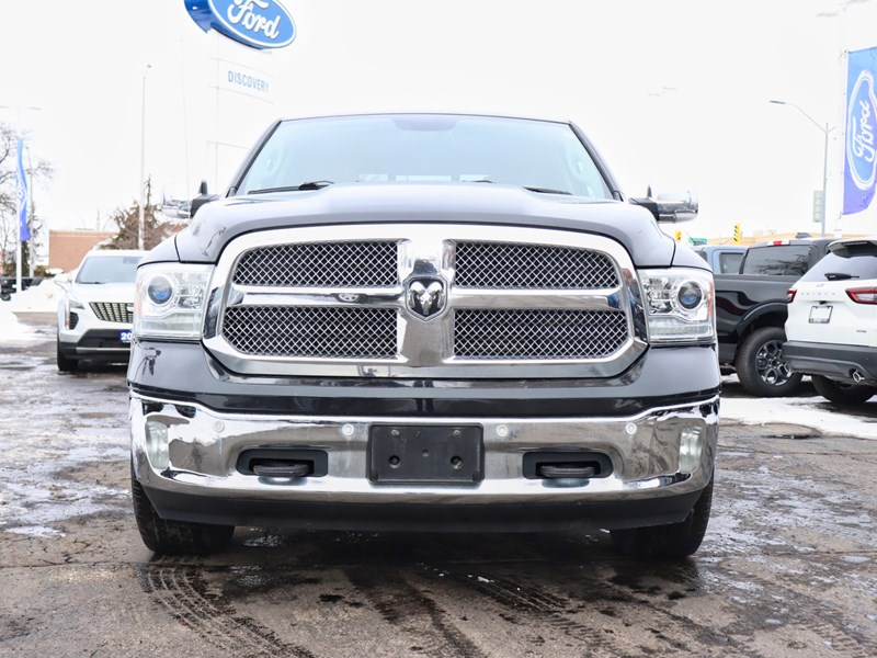 2016 RAM 1500 Laramie Longhorn | 4X4 | 3.0L | ROOF | NAV | 20s