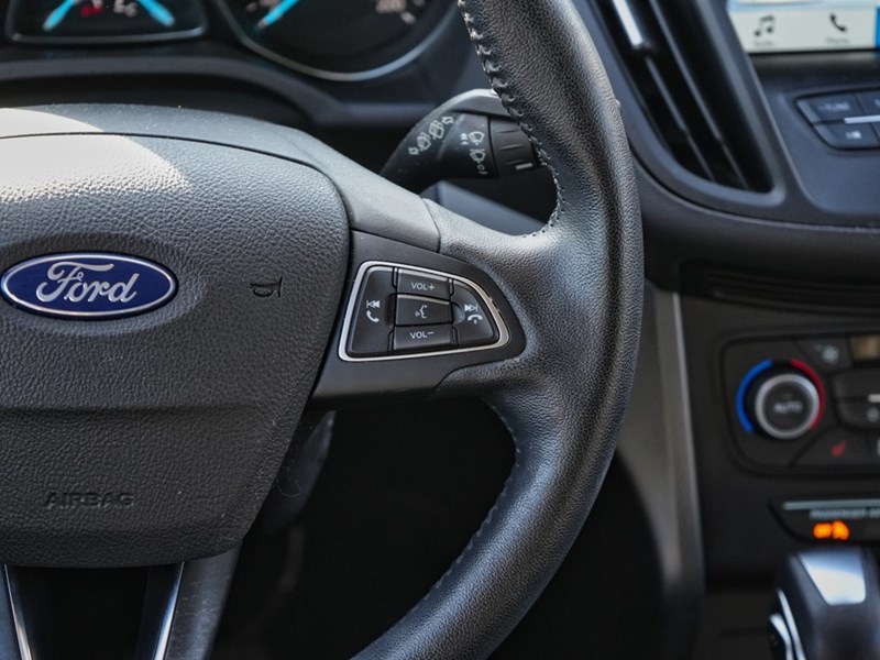 2019 Ford Escape SEL | 4WD | 1.5L | NAV | PWR LIFTGATE | ACTIVE X