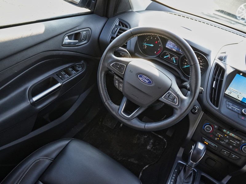 2019 Ford Escape SEL | 4WD | 1.5L | NAV | PWR LIFTGATE | ACTIVE X