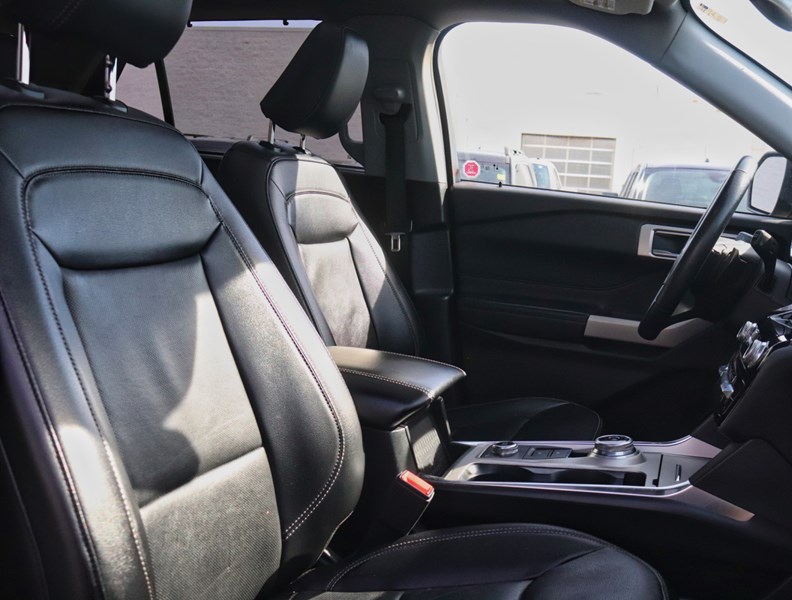 2021 Ford Explorer Limited | 4WD | HYBRID | NAV | ROOF | TOW | 360
