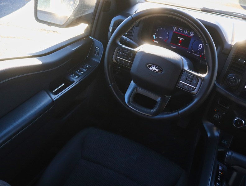 2024 Ford F-150 XLT | 4X4 | 3.5L | 302A | BLK PK PLS | FX4