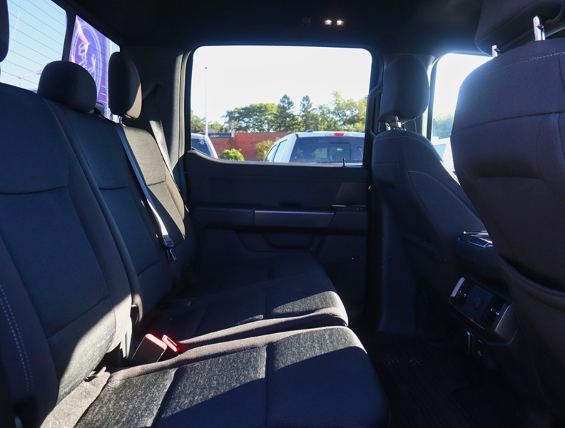 2024 Ford F-150 XLT | 4X4 | 3.5L | 302A | BLK PK PLS | FX4