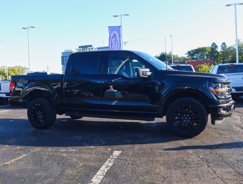 2024 Ford F-150 XLT | 4X4 | 3.5L | 302A | BLK PK PLS | FX4
